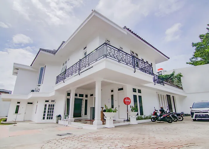 Capital O 90342 Kemang Garden Hotel Jakarta